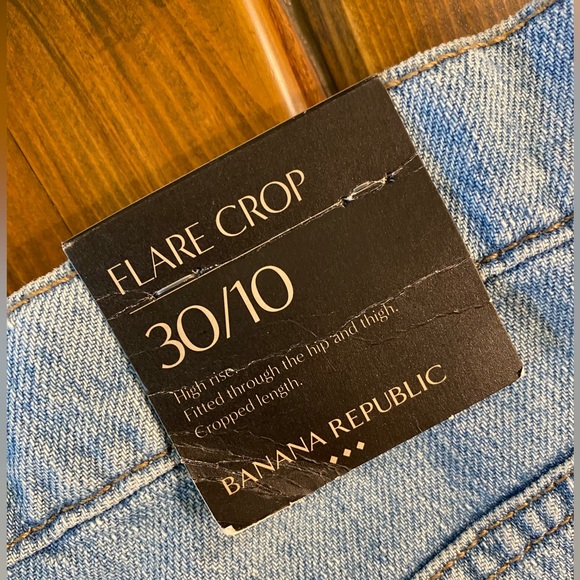 Banana Republic flare crop jeans, NWT - Picture 6 of 9